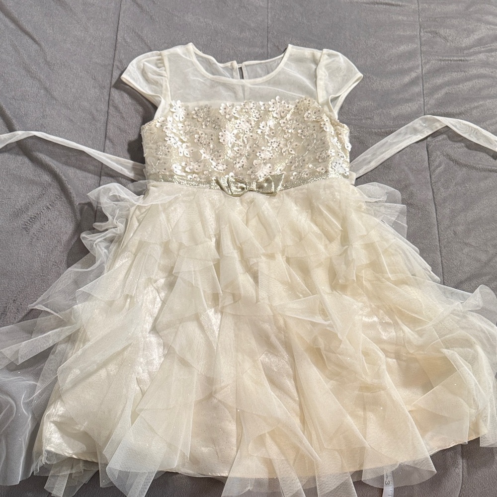 Jona Michelle Ivory and Gold Sequin Floral formal party Dress Sz 8
